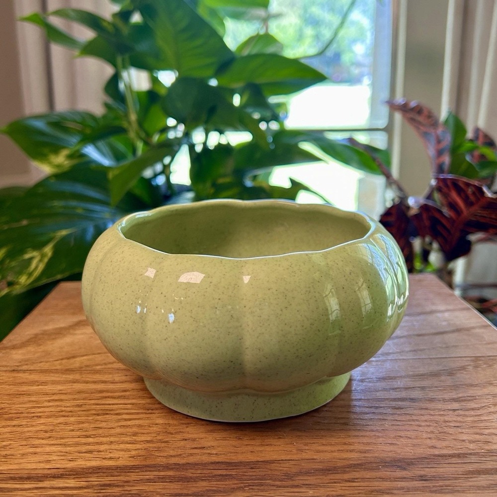 VTG Camark Pottery Melon Planter Bowl #638 Chartreuse Lime Green Speckled MCM